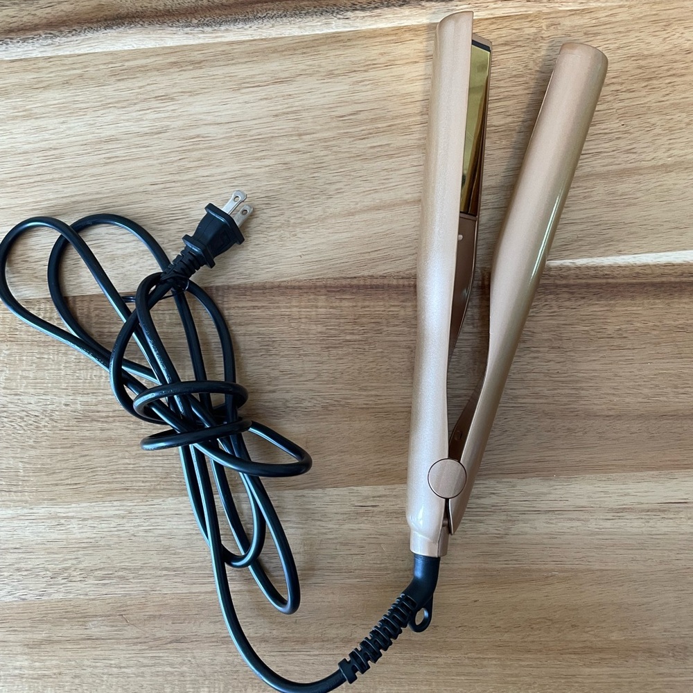 Hair curling appliance
